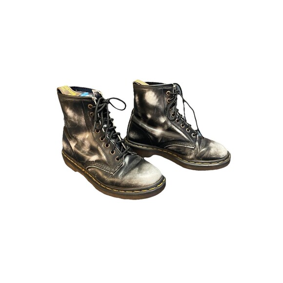 Dr. Martens 1460 Made in England Vintage Black Leather 8 Eye Boots US 7 - Picture 2 of 16